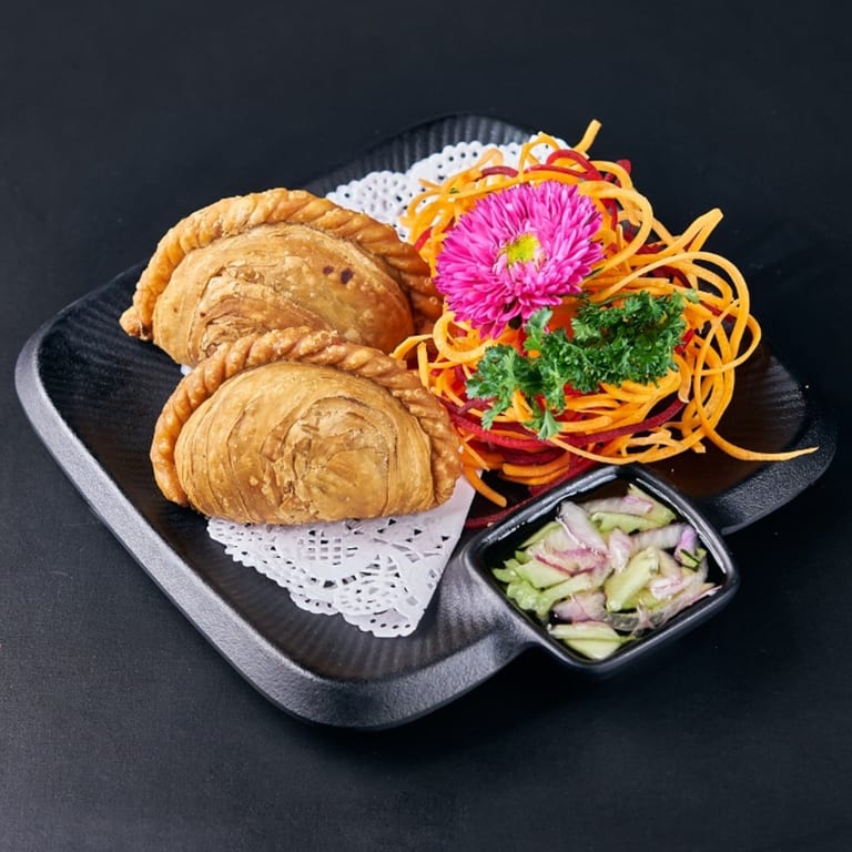 Delicious Noodle Restaurant Offerings
